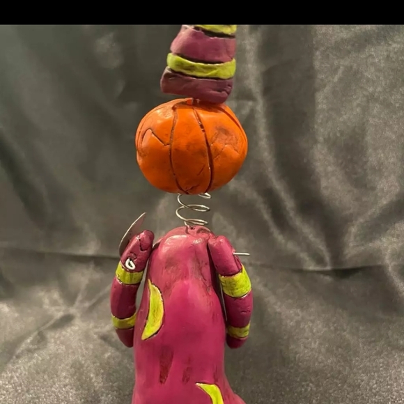 Penny McAllister Hinged Jack-O-Lantern Wizard Figurine by Midwest Cannon Fall - Picture 4 of 5